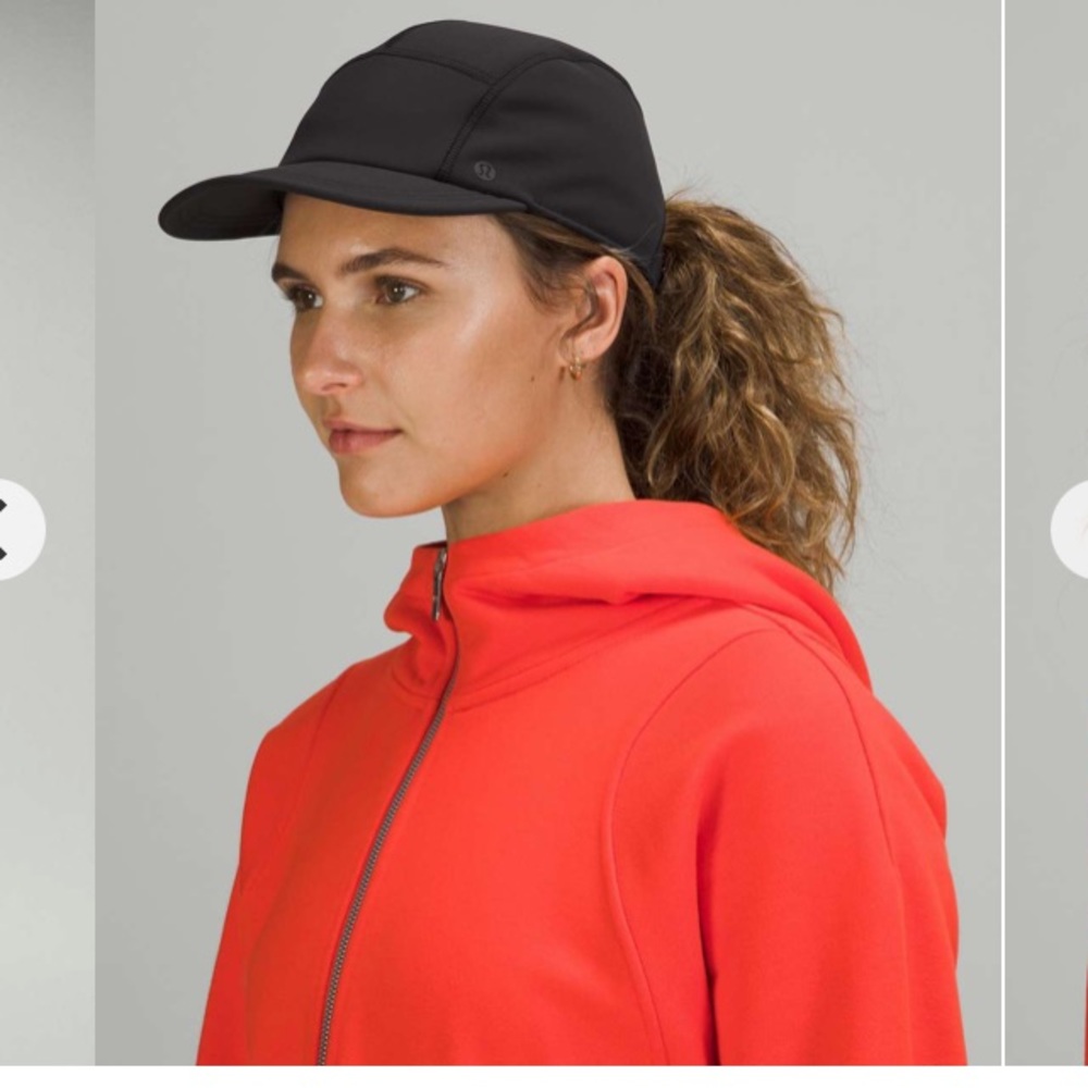 Lululemon glyde fleece velvet hat
